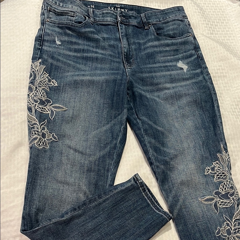 WHBM Blue Skinny Jeans with Embroidery